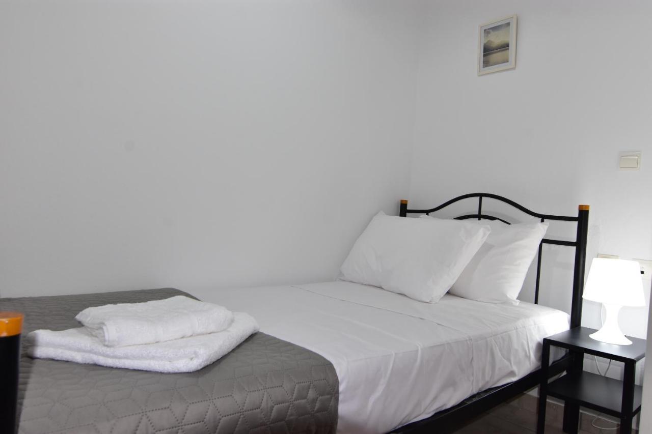 Iakovos Apartments Chorafakia Extérieur photo